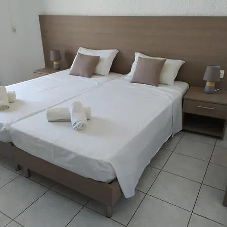 Lena Apartament *