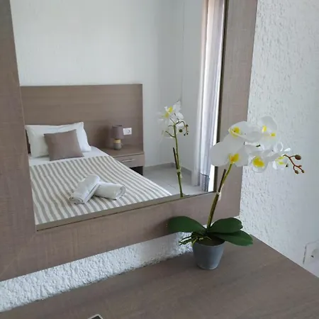Lena Apartment Elounda (Crete)